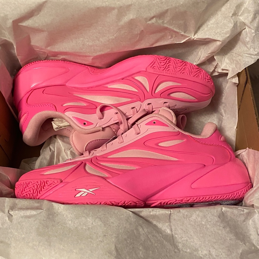 Angel Reese 1 Basketball “Mebounds” Shoes NWBOX - Picture 3 of 10